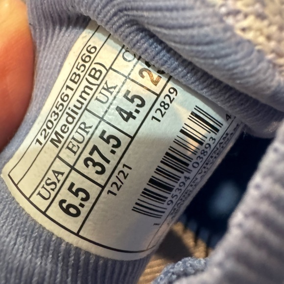 Brooks running sneakers - Picture 6 of 7